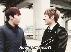sunieekiss-deactivated20140313:  when hoon meets a foreigner kevin. 