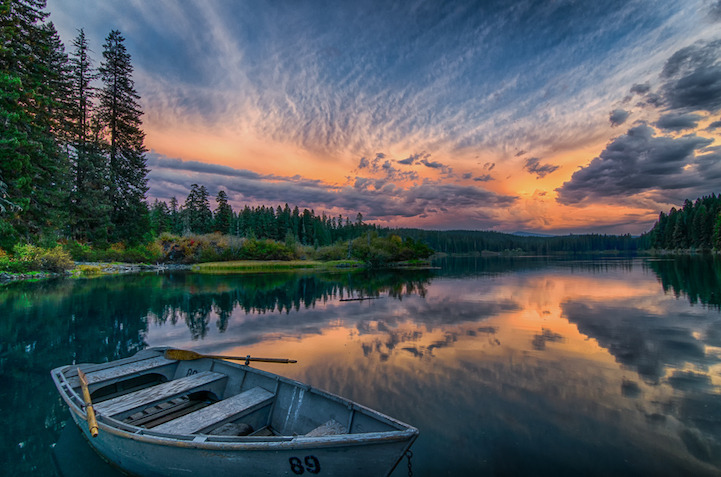 bobbycaputo:    Breathtaking Landscapes Capture the Diverse Beauty of Oregon Photographed