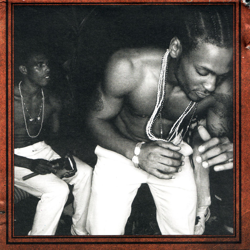 fakemargiela:  D’Angelo’s Voodoo album art &amp; booklet;     photographed