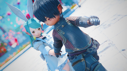 clovermemories:Zael made a lalafell just to take some screens with Nonopi. I was surprised at how co