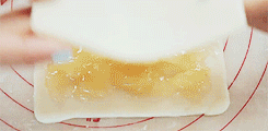 ryeou:  how to: 「totoro poptarts」 