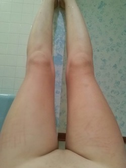 deum0s:  Muh legs cuz I lyke dem 