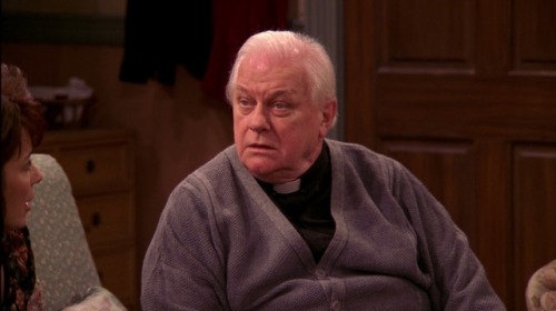 Everybody Loves Raymond (TV Series) - S6/E24 ‘The First Time’ (2002)Charles Durning as F