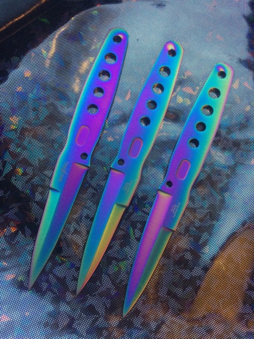 furything:Lovely set of throwing knives available here. Enter code ‘furything’ at checkout for 10% o