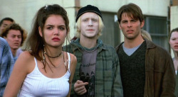 90s-outfits:  disturbing behavior (1998)