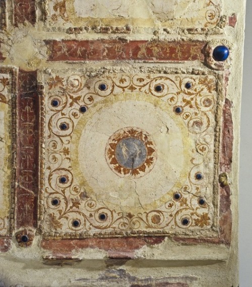 coolancientstuff:Ceiling fresco with lapis lazuli inlay from the Domus Transitoria, part of Nero’s D
