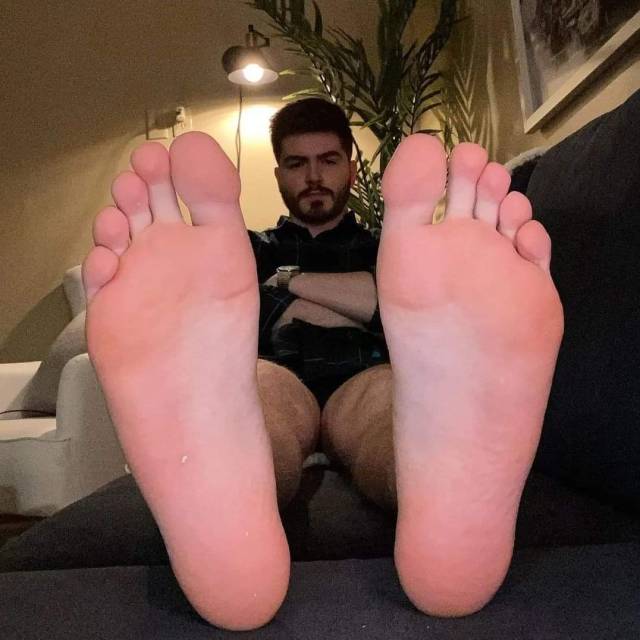 Porn alexfeet70: great feet photos
