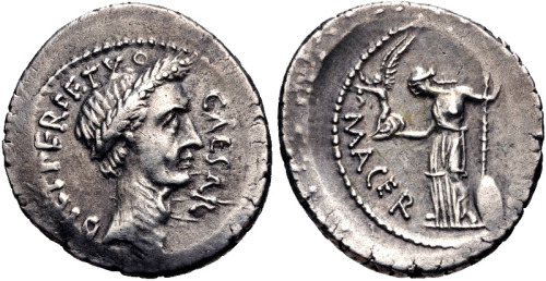 Denarius of Julius Caesar during his reign as dictator perpetuus, Feb.-Mar. 44 BCE, issued by the mo