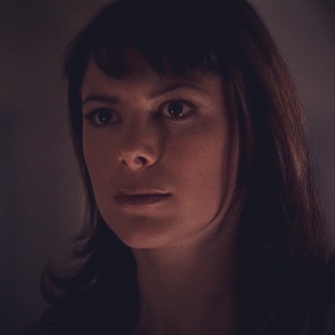 Happy birthday to Kari Wuhrer aka Maggie Beckett. 🎈🎁 @kariswuhrer
#happybirthday #maggiebeckett #kariwuhrer #birthday #sliders #slidersdimension #sliderstv #sliderstvshow #tv #scifi #slidersfamily #sliderscomesback #bringbacksliders...