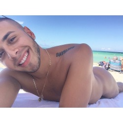 bzjays:  No Place I Rather Be 😈🌊🌞 #nudebeach #miami #jayslif3 #cuteassboys   Follow My IG “ JAYSLIF3 ”