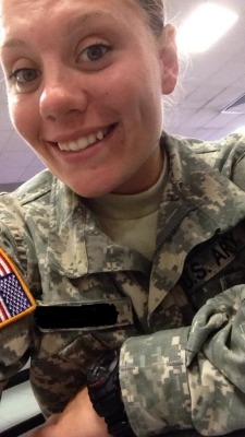 usmilitarysluts:  Blonde Army PFC takes a few topless selfies