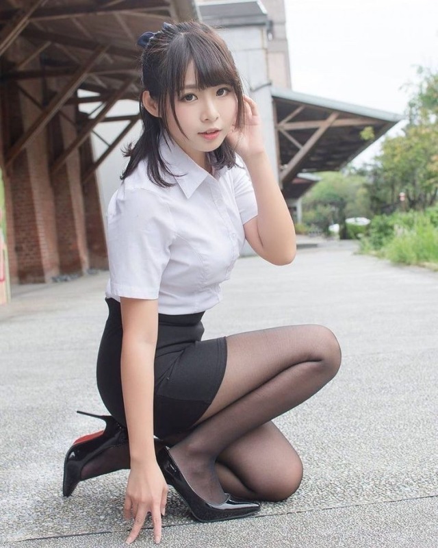 pantyhoselegs0310: