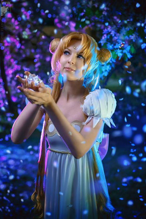 XXX melody-river-sparkle:  Moon Crystal by *Rei-Doll photo