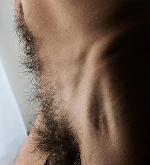 pichasculosandpanochas:  hot-tanks-hairy-pits:  Follow me at : http://pichasculosandpanochas.tumblr.com