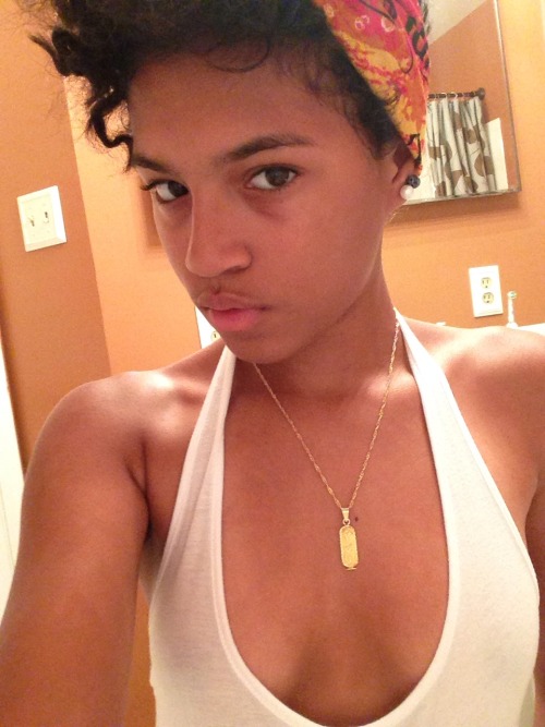 lilbaldgirl:  itty bitty