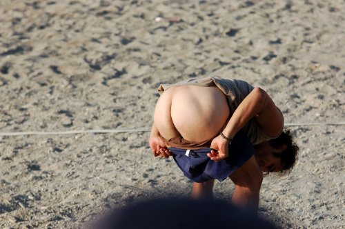 sexysportif:  beach rugby sexy