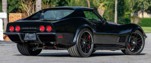 carsthatnevermadeitetc:  Chevrolet Corvette C3 LS7, 1968 (2020). A restomod C3 Corvette fitted with a 505hp 7.0-litre LS7 V8 is to be offered at auction next week. Over 1800 hours have been spent upgrading the car including the same brake kit as a 2018