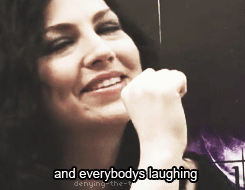 denying-the-truth:  Amy Lee talks about her falling on stage *CUTENESS* 
