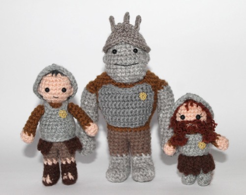 discworldnerd: Ankh Morpork’s finest! Created by Lunascrafts (Kati) on Etsy.