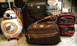 Waiting on our ride to get here&hellip;My son definitely has cooler luggage than me! I want that bb8 suitcase! #vacation #bahamas by theavaaddams