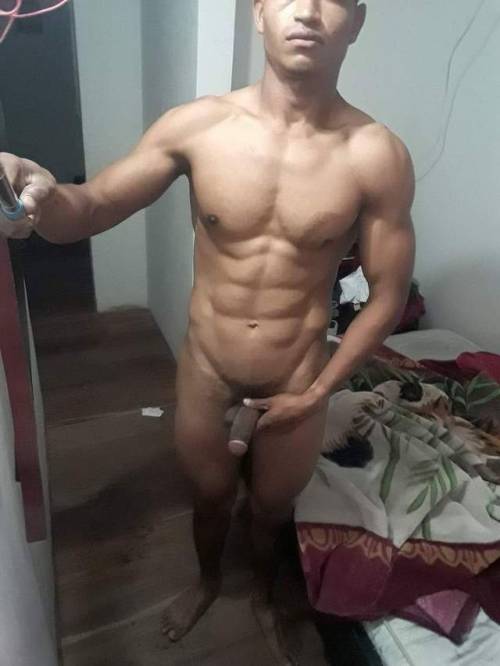 Porn Pics betoslatinmen:    Beto’s Cornerhttps://betoslatinmen.tumblr.com/