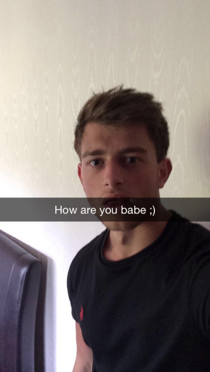 snapchathotguys:  Http://SnapchatHotGuys.tumblr.com