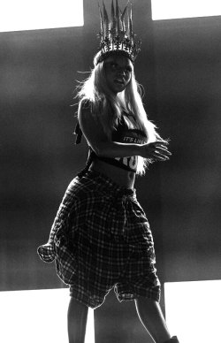privatebarb:  Nicki Minaj performing at Coachella  