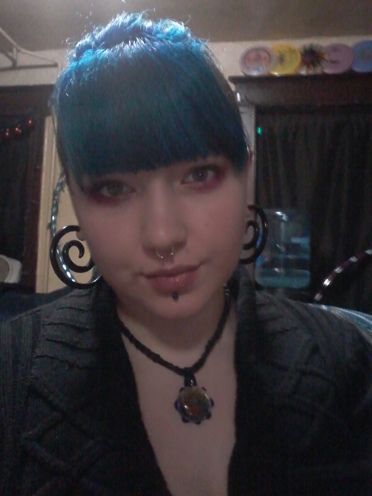 acidkittiegoddess:  Nya kitty ♡ kawaii  cut my bangs something different :3