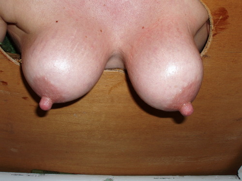 emptytits: Such a playful pair,comments please Wonderful. Can I suck those gorgeous nipples