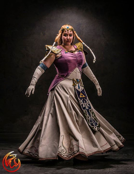draug419:  elrowiel:It’s about time I post up a post with my Zelda cosplay in it.