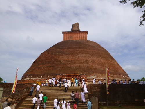 Jetavanaramaya, a stupa located in the sacred city of Anuradhapura, Sri Lanka. Following the destruc