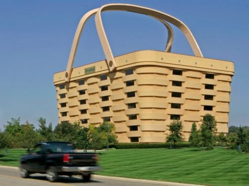 oxidi:  Longaberger headquarters in Newark, Ohioph. Kiichiro Sato