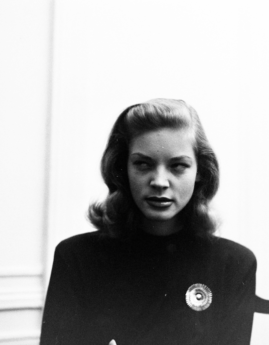 avagardner: Lauren Bacall photographed by Nina Leen, 1945.
