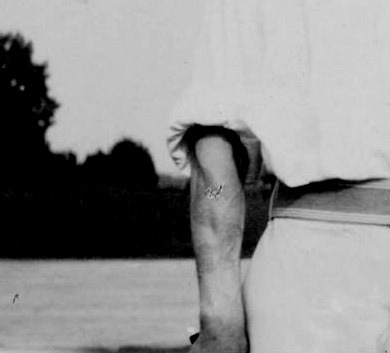 theoddmentemporium:  southcarolinadove:  bulletproofjewels:  Nicky’s Dragon Tattoo Appreciation Post.  This just fascinates me, a tsar with a tattoo, that’s so hot  Tsar Nicholas II’s dragon tattoo acquired during a trip to Japan in 1891: “Nikolai