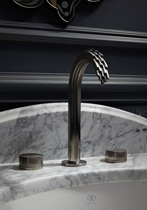 tinyhousesolutions:  goingtiny:  enochliew:  Shadowbrook Bathroom 3D Faucet by DXV Made with a 3D printing method called laser sintering, where a laser beam fuses powdered metal into the shape.   Okay, futuristic laser-sintered faucet, you clearly have