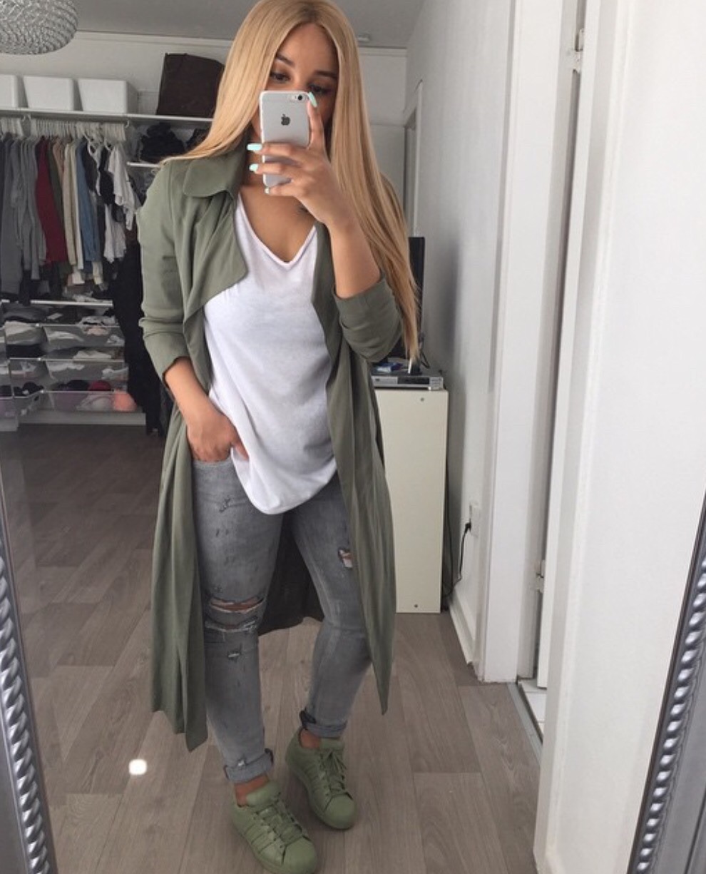 babygirlllxo:  💋