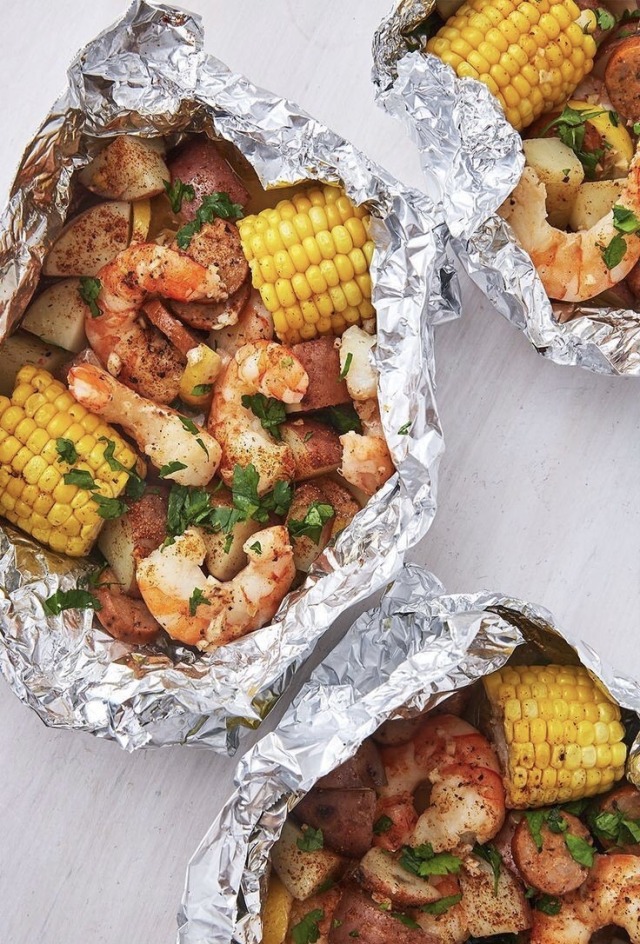 food-is-life:Seafood Boil Foil Packs😋