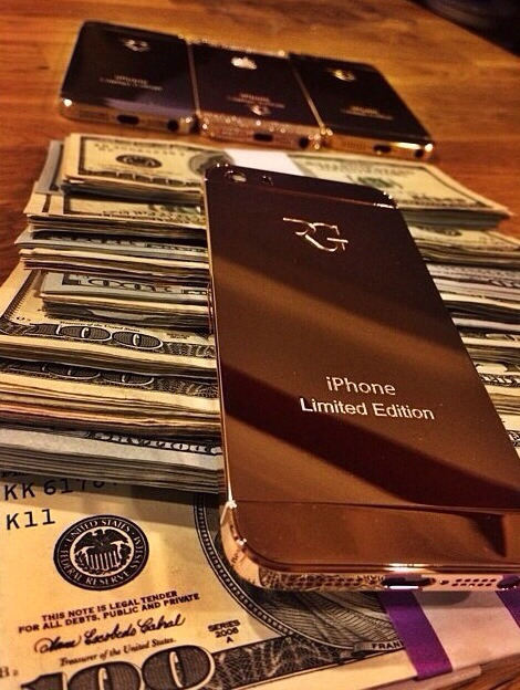 king-swag-shit:  ✖ #FOLLOW ME TO FOLLOW BACK #NIGGAZ ✖  ♠  http://king-swag-shit.tumblr.com/ ♠ 