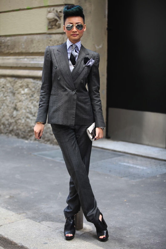 darksteel-relic:  biologicalstepfather:  libertarirynn:  estelliaslair:  vaporwavesimulator: women wear suits better than men and thats just a cold hard fact One name to those who doubt these words: ESTHER QUEK I rest my case.  Exhibit B: Janelle Monáe