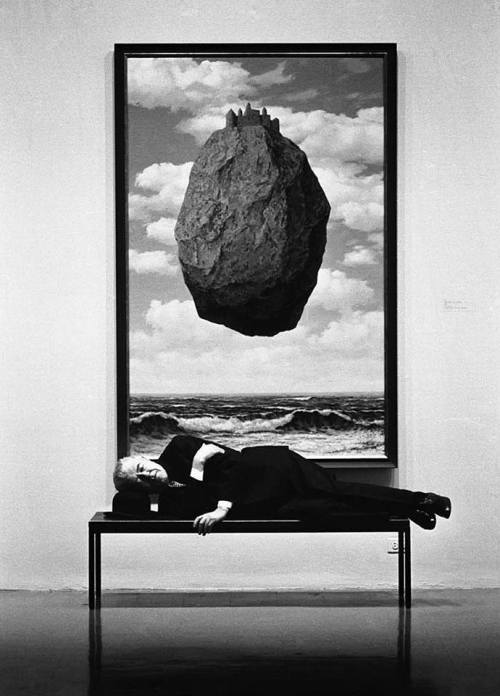 inneroptics: Steve Schapiro, Magritte Sleeping, 1965
