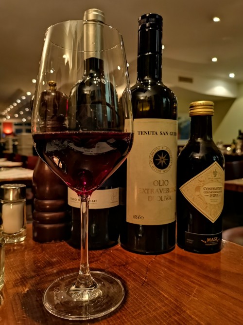 Red, Red Wine