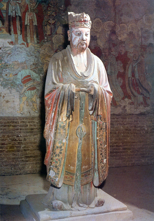 Statue of a Yuan dynasty (1271-1368)  courtier