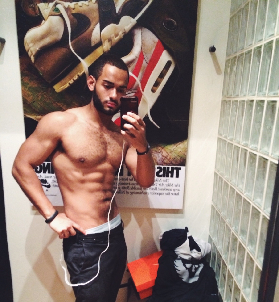 theattractiveboys:  IG: va.1994