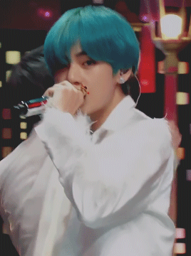 Taehyung 190419 Boy With Luv