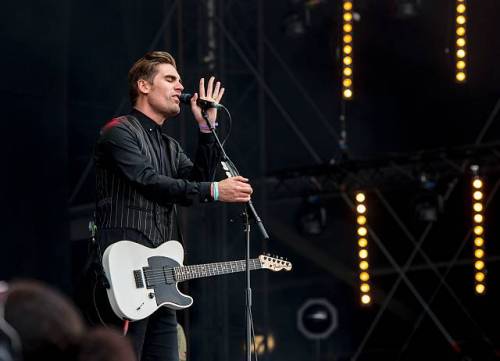 Busted Live at The Isle of Wight Festival 2016