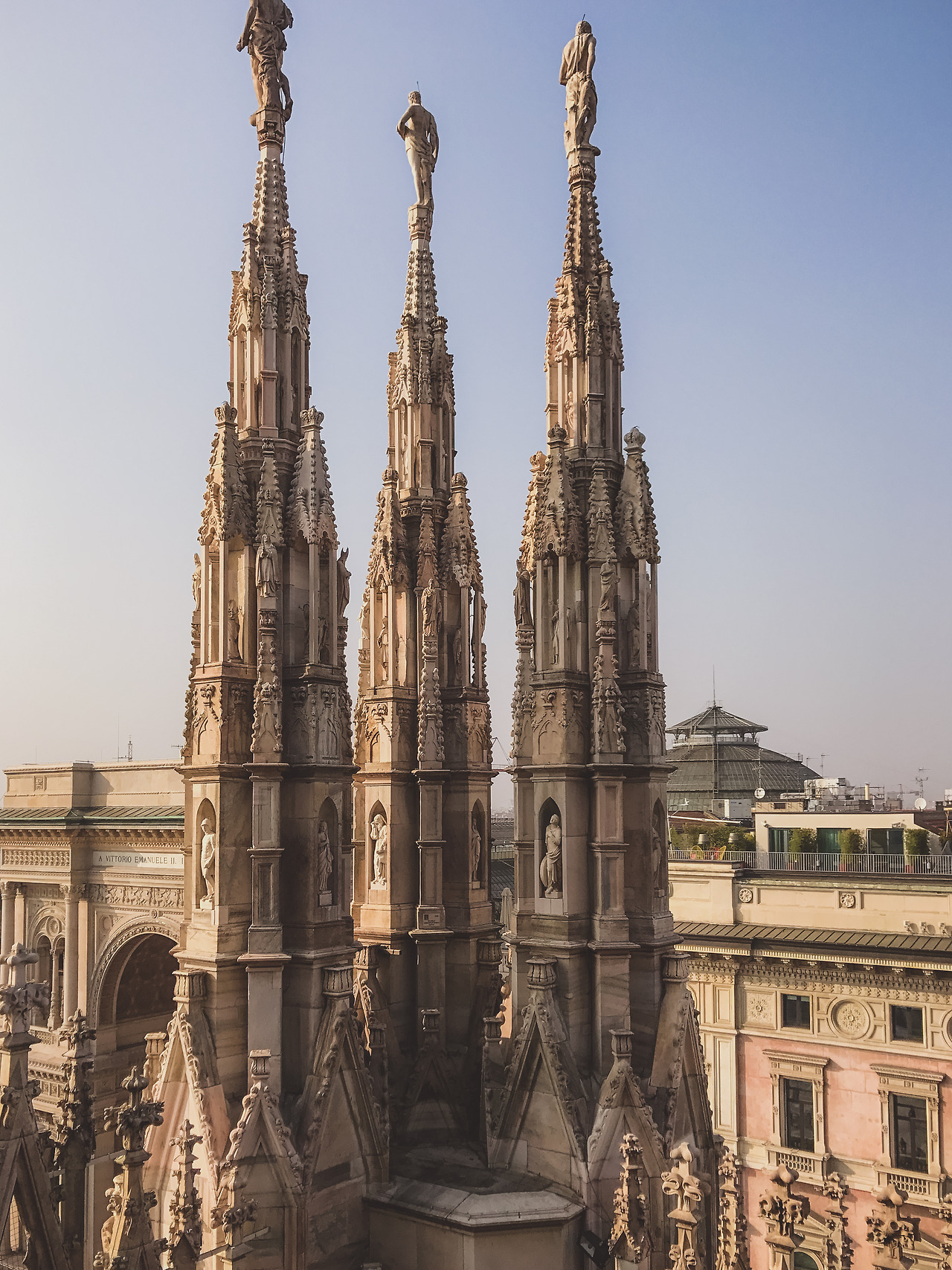 breathtakingdestinations:Milan - Italy (by Ania Mendrek)