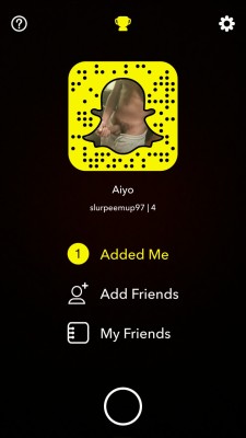 aiyo90:  Hit up my snap 🍆😏
