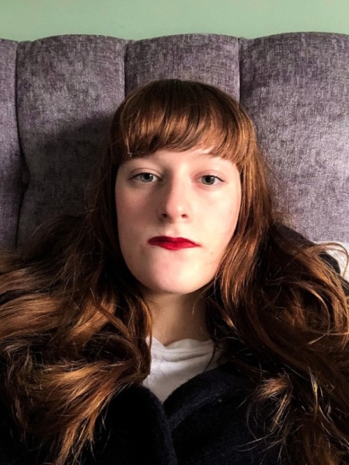 lesbianmedusa:haven’t posted any pics with my bangs so here’s some resting bitch face ✨ channeling l