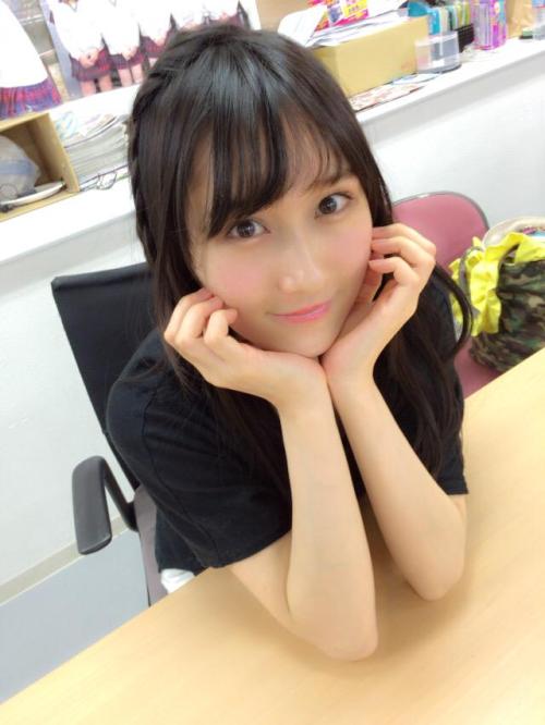 yagura-nao:  icecreamtuansan:  yagura-nao:  this time, momoka took the pictures ;)  Haha! Not her brother?   yeaah, ahaha her lil bro get some rest, he can’t be everywhere :p