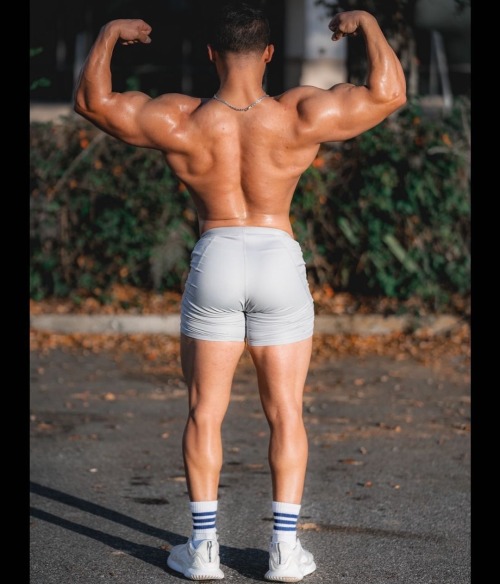 bootyful-men-deactivated2021071:IG: abdullahaesthtic